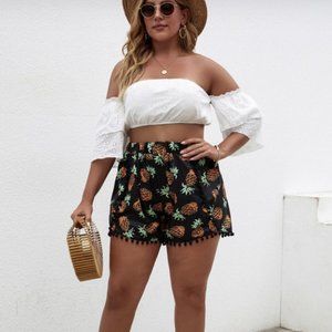 NWOT SHEIN Black Plus Pineapple Print Pompom Trim Shorts 3XL